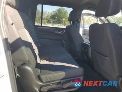 Zdjęcie 11 z 17 samochodu: 2024 CHEVROLET SUBURBAN C1500 LS VIN:1GNSCBKD4RR253981 - miniatura
