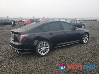 Trzecie zdjęcie samochodu z tyłu: 2025 CADILLAC CT5 SPORT VIN:1G6DU5RK6S0105459 - miniatura