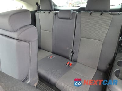Zdjęcie 11 z 14 samochodu: 2023 TOYOTA HIGHLANDER HYBRID LE VIN:5TDBBRCHXPS111896 - miniatura