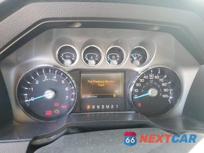 Zdjęcie 9 z 11 samochodu: 2016 FORD F-250 LARIAT VIN:1FT7W2B68GED07813 - miniatura