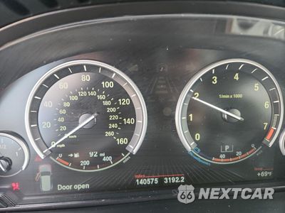 Zdjęcie 9 z 13 samochodu: 2014 BMW X5 XDRIVE35I VIN:5UXKR0C53E0H16888 - miniatura