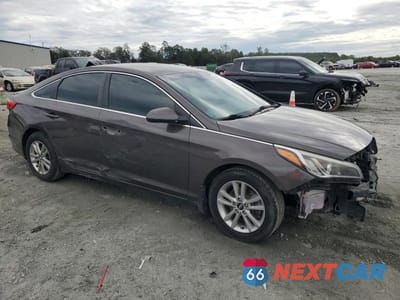 Czwarte zdjęcie samochodu z boku: 2017 HYUNDAI SONATA SE VIN:5NPE24AF0HH438235 - miniatura
