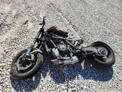 Trzecie zdjęcie samochodu z tyłu: 2021 KTM 1290 SUPER DUKE R VIN:VBKV3940XMM934773 - miniatura