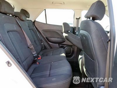 Zdjęcie 10 z 11 samochodu: 2020 HYUNDAI VENUE SEL VIN:KMHRC8A34LU031413 - miniatura