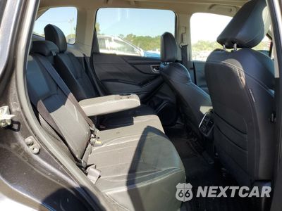 Zdjęcie 11 z 13 samochodu: 2019 SUBARU FORESTER LIMITED VIN:JF2SKASCXKH470249 - miniatura