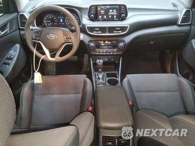 Zdjęcie 8 z 14 samochodu: 2021 HYUNDAI TUCSON LIMITED VIN:KM8J33AL3MU361190 - miniatura