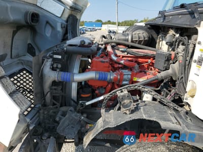 Zdjęcie 7 z 10 samochodu: 2017 VOLVO VNL SEMI TRUCK VIN:4V4N39TG7HN988052 - miniatura