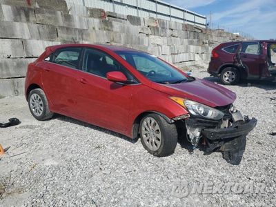 Czwarte zdjęcie samochodu z boku: 2017 HYUNDAI ELANTRA GT VIN:KMHD35LH5HU358654 - miniatura