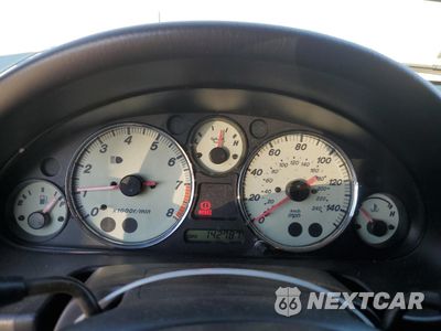 Zdjęcie 9 z 14 samochodu: 2001 MAZDA MX-5 MIATA BASE VIN:JM1NB353410215614 - miniatura