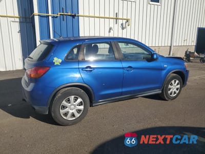 Trzecie zdjęcie samochodu z tyłu: 2016 MITSUBISHI RVR SE VIN:JA4AH3AU8GZ606422 - miniatura