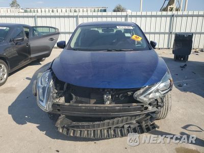 Piąte zdjęcie samochodu w środku: 2017 NISSAN SENTRA S VIN:3N1AB7AP5HY295054 - miniatura