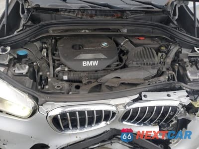 Zdjęcie 11 z 12 samochodu: 2016 BMW X1 XDRIVE28I VIN:WBXHT3C36GP880899 - miniatura