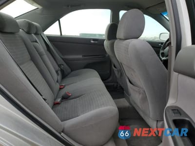 Zdjęcie 10 z 13 samochodu: 2005 TOYOTA CAMRY LE VIN:4T1BE32K55U025983 - miniatura