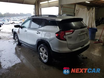 Drugie zdjęcie samochodu z przodu: 2022 GMC TERRAIN SLE VIN:3GKALMEV2NL149693 - miniatura