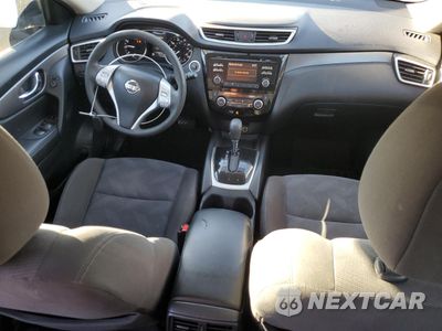 Zdjęcie 8 z 14 samochodu: 2016 NISSAN ROGUE S VIN:KNMAT2MT9GP616888 - miniatura