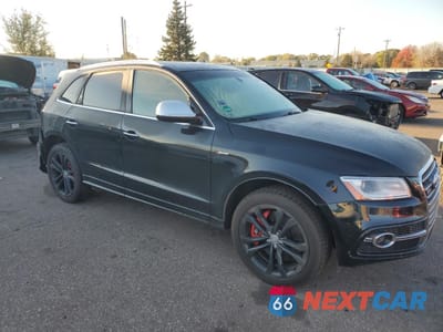Czwarte zdjęcie samochodu z boku: 2016 AUDI SQ5 PREMIUM PLUS VIN:WA1CCAFP7GA098134 - miniatura