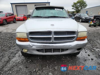 Piąte zdjęcie samochodu w środku: 2001 DODGE DAKOTA VIN:1B7GG26X31S234049 - miniatura