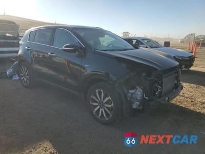 Czwarte zdjęcie samochodu z boku: 2017 KIA SPORTAGE EX VIN:KNDPNCAC8H7204641 - miniatura