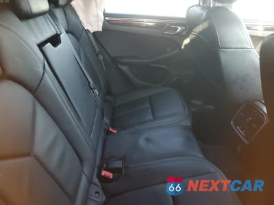 Zdjęcie 11 z 16 samochodu: 2024 PORSCHE MACAN BASE VIN:WP1AA2A56RLB07605 - miniatura