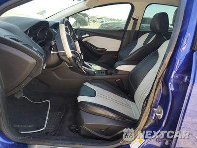 Zdjęcie 7 z 13 samochodu: 2014 FORD FOCUS SE VIN:1FADP3F24EL138658 - miniatura