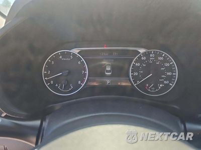 Piąte zdjęcie samochodu w środku: 2020 NISSAN SENTRA SV VIN:3N1AB8CV4LY244297 - miniatura