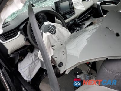 Zdjęcie 8 z 11 samochodu: 2021 TOYOTA RAV4 XLE VIN:2T3W1RFV2MW161188 - miniatura