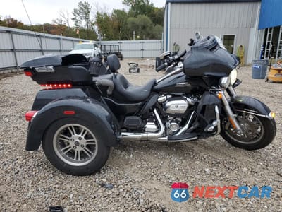 2018 HARLEY-DAVIDSON FLHTCUTG TRI GLIDE ULTRA 1HD1MAD13JB855460 - główne zdjęcie licytacji z USA - miniatura