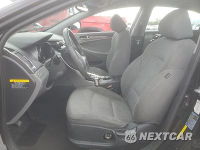 Zdjęcie 7 z 14 samochodu: 2013 HYUNDAI SONATA HYBRID VIN:KMHEC4A47DA065140 - miniatura