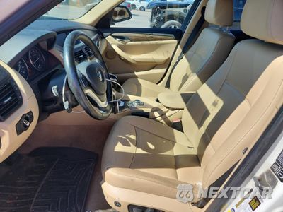 Zdjęcie 7 z 12 samochodu: 2014 BMW X1 XDRIVE28I VIN:WBAVL1C54EVR93777 - miniatura