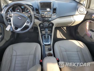 Zdjęcie 8 z 14 samochodu: 2017 FORD FIESTA TITANIUM VIN:3FADP4CJ3HM129664 - miniatura