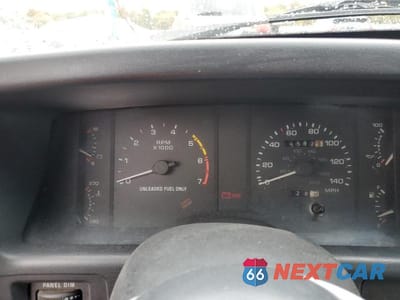 Zdjęcie 9 z 12 samochodu: 1989 FORD MUSTANG LX VIN:1FABP44E8KF166497 - miniatura