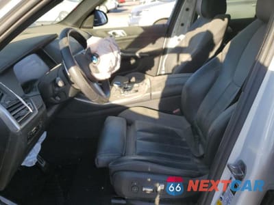Zdjęcie 7 z 13 samochodu: 2020 BMW X5 SDRIVE 40I VIN:5UXCR4C07LLT19631 - miniatura