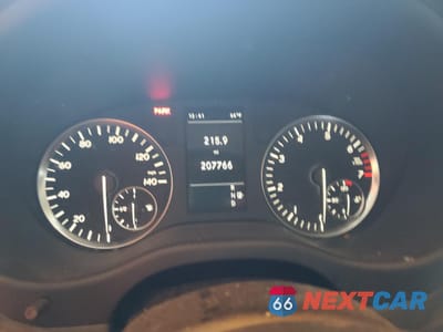 Zdjęcie 9 z 12 samochodu: 2017 MERCEDES BENZ METRIS DELIVERY VAN VIN:WD3PG2EA5H3270885 - miniatura