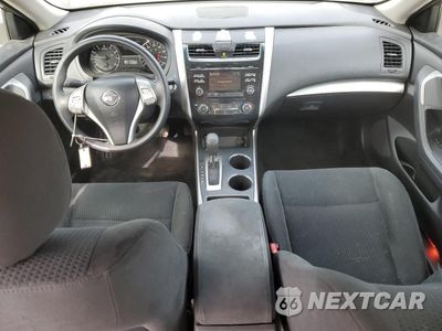 Zdjęcie 8 z 12 samochodu: 2015 NISSAN ALTIMA 2.5 VIN:1N4AL3APXFN323076 - miniatura