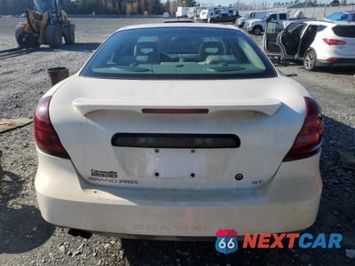 Zdjęcie 6 z 13 samochodu: 2004 PONTIAC GRAND PRIX GT2 VIN:2G2WS522X41330100 - miniatura