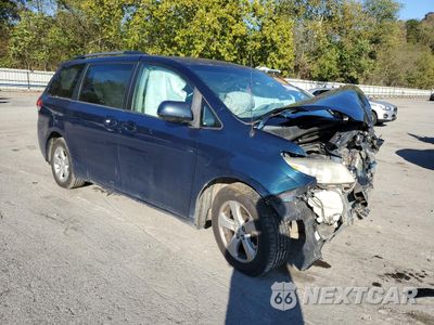 Czwarte zdjęcie samochodu z boku: 2011 TOYOTA SIENNA LE VIN:5TDKK3DC9BS116239 - miniatura