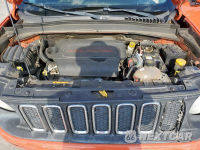Zdjęcie 12 z 14 samochodu: 2016 JEEP RENEGADE LATITUDE VIN:ZACCJABT3GPD84917 - miniatura