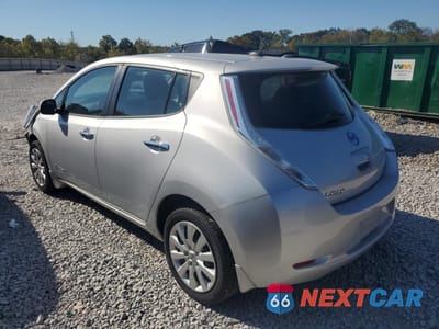 Drugie zdjęcie samochodu z przodu: 2015 NISSAN LEAF S VIN:1N4AZ0CP0FC333458 - miniatura