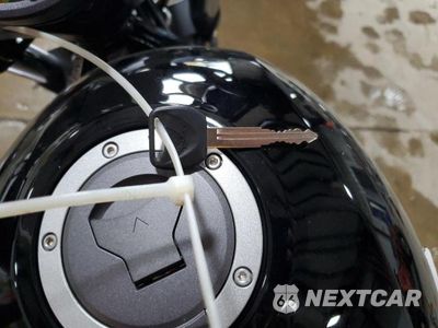 Zdjęcie 8 z 9 samochodu: 2017 HONDA CMX500 VIN:MLHPC5605H5002199 - miniatura