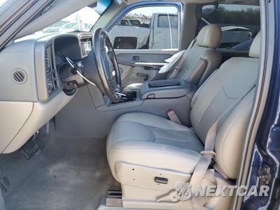 Zdjęcie 7 z 14 samochodu: 2003 GMC YUKON XL C1500 VIN:1GKEC16T43J113540 - miniatura