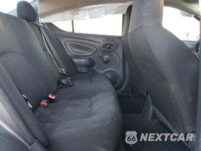 Zdjęcie 10 z 14 samochodu: 2016 NISSAN VERSA S VIN:3N1CN7AP2GL832636 - miniatura