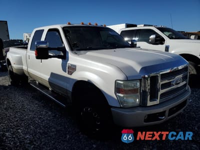 Czwarte zdjęcie samochodu z boku: 2010 FORD F350 SUPER DUTY VIN:1FTWW3DR6AEA74112 - miniatura