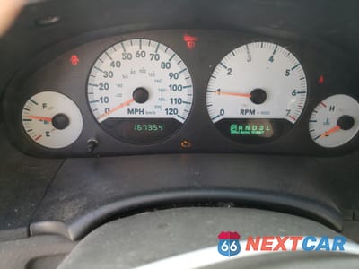 Zdjęcie 9 z 13 samochodu: 2005 DODGE CARAVAN SXT VIN:1D4GP45R65B112244 - miniatura
