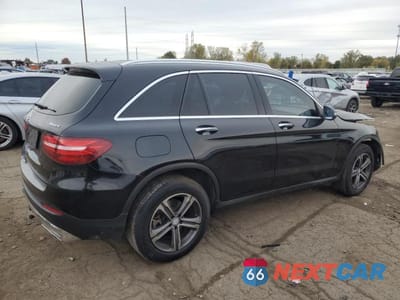 Trzecie zdjęcie samochodu z tyłu: 2017 MERCEDES-BENZ GLC 300 4MATIC VIN:WDC0G4KB1HF121253 - miniatura