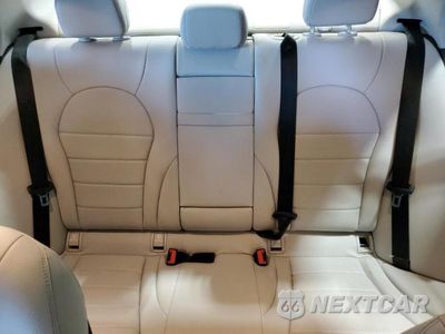 Zdjęcie 10 z 12 samochodu: 2015 MERCEDES-BENZ C 300 4MATIC VIN:55SWF4KB2FU081672 - miniatura