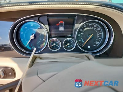 Zdjęcie 9 z 14 samochodu: 2018 BENTLEY CONTINENTAL GT VIN:SCBGU3ZA8JC067061 - miniatura