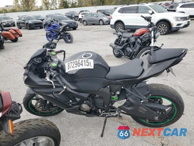 Trzecie zdjęcie samochodu z tyłu: 2015 KAWASAKI ZX636 E VIN:JKBZXJE1XFA015737 - miniatura