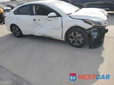 Czwarte zdjęcie samochodu z boku: 2021 KIA FORTE VIN:3KPF24AD8ME337431 - miniatura