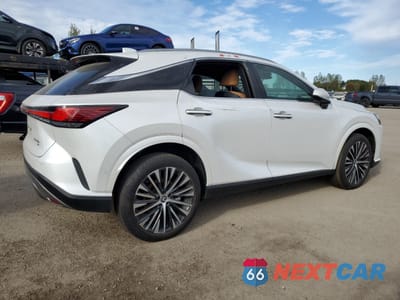 Trzecie zdjęcie samochodu z tyłu: 2024 LEXUS RX 350H BASE VIN:2T2BBMCA6RC030942 - miniatura