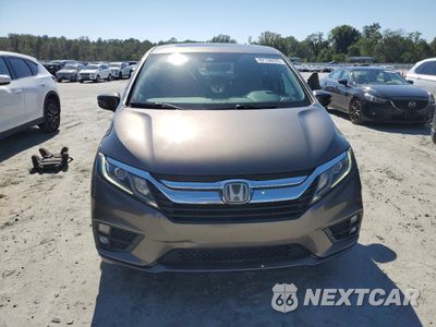 Piąte zdjęcie samochodu w środku: 2019 HONDA ODYSSEY EXL VIN:5FNRL6H75KB022339 - miniatura